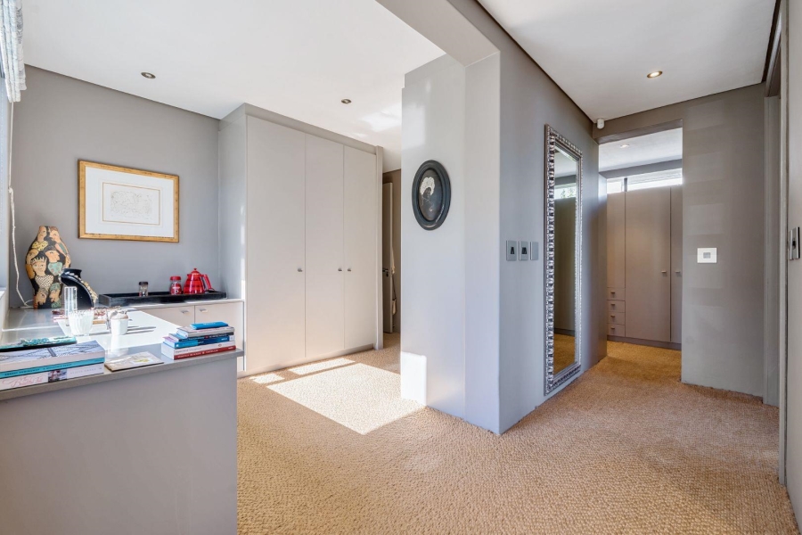 4 Bedroom Property for Sale in Camps Bay Western Cape
